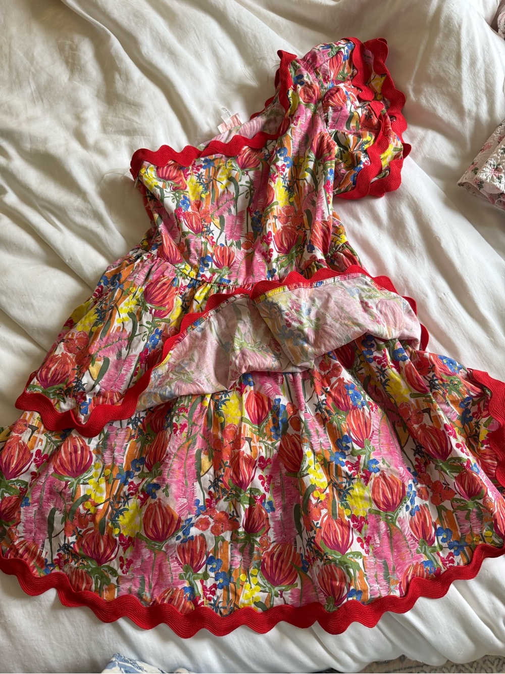 One-Shoulder Pink Floral Tiered Dress with Red Trim - Picture 5 of 5